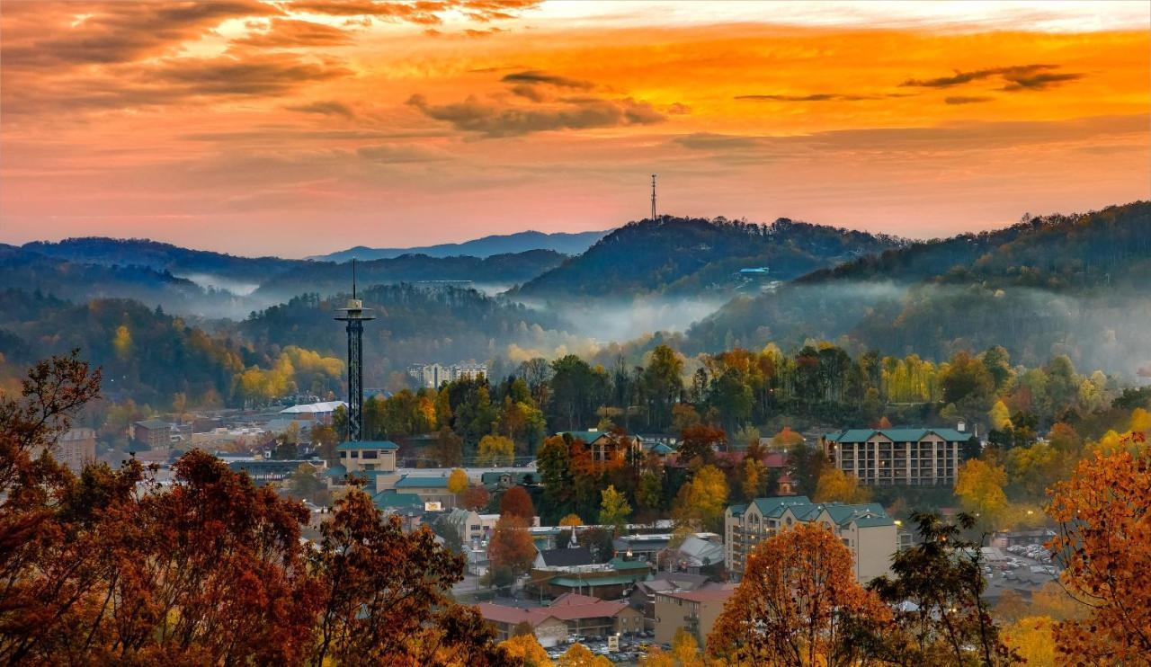 Apartament City Bear, 2Br, Pool, Spa, Downtown Gatlinburg, Sleeps 6 Zewnętrze zdjęcie